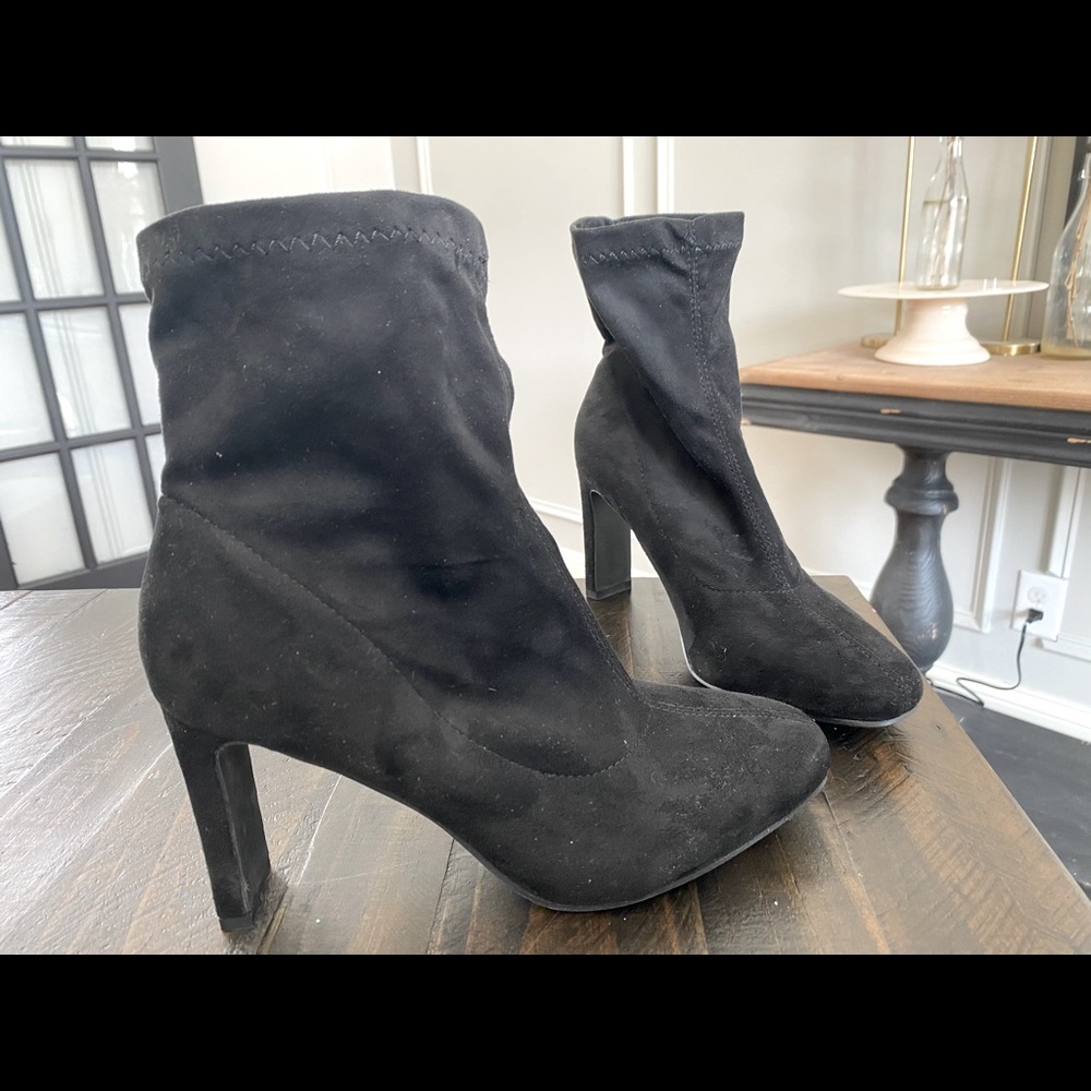 Catherine Malandrino Black Ankle Booties- Size 8
